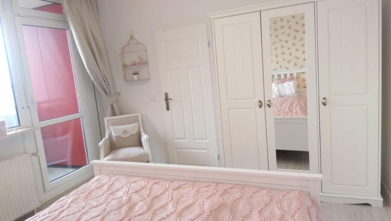 Romantic Style Apartment Berlin Alexanderplatz Dış mekan fotoğraf