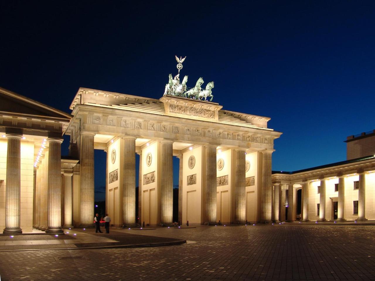 Romantic Style Apartment Berlin Alexanderplatz Dış mekan fotoğraf
